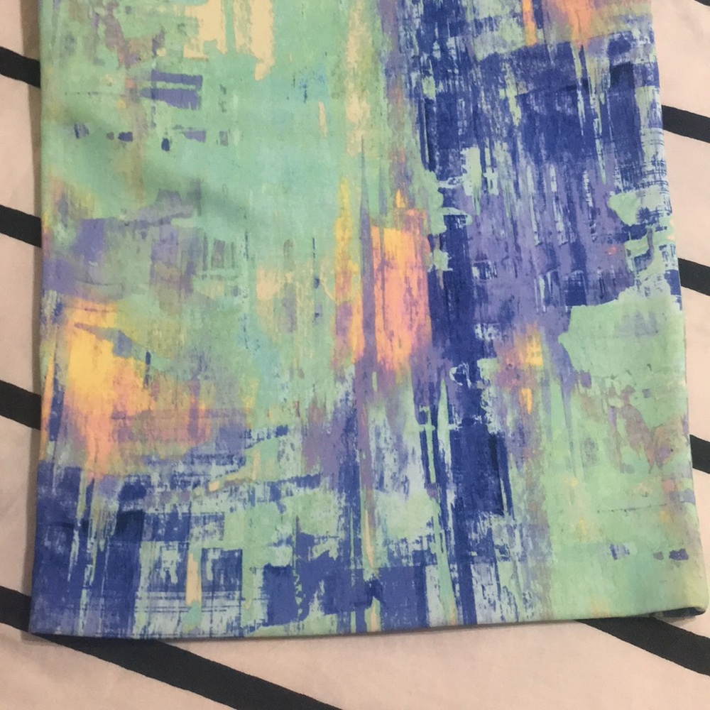 Dress - Picture 2 of 6